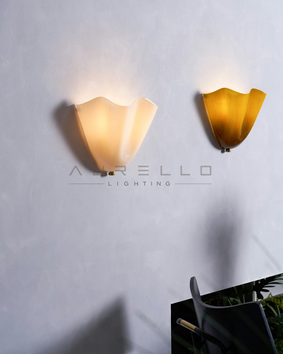 Petalia Wall Light