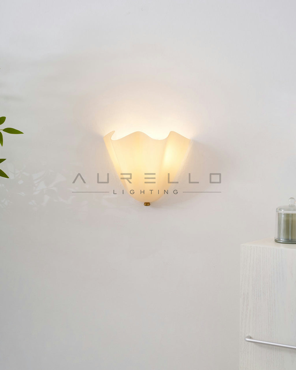 Petalia Wall Light