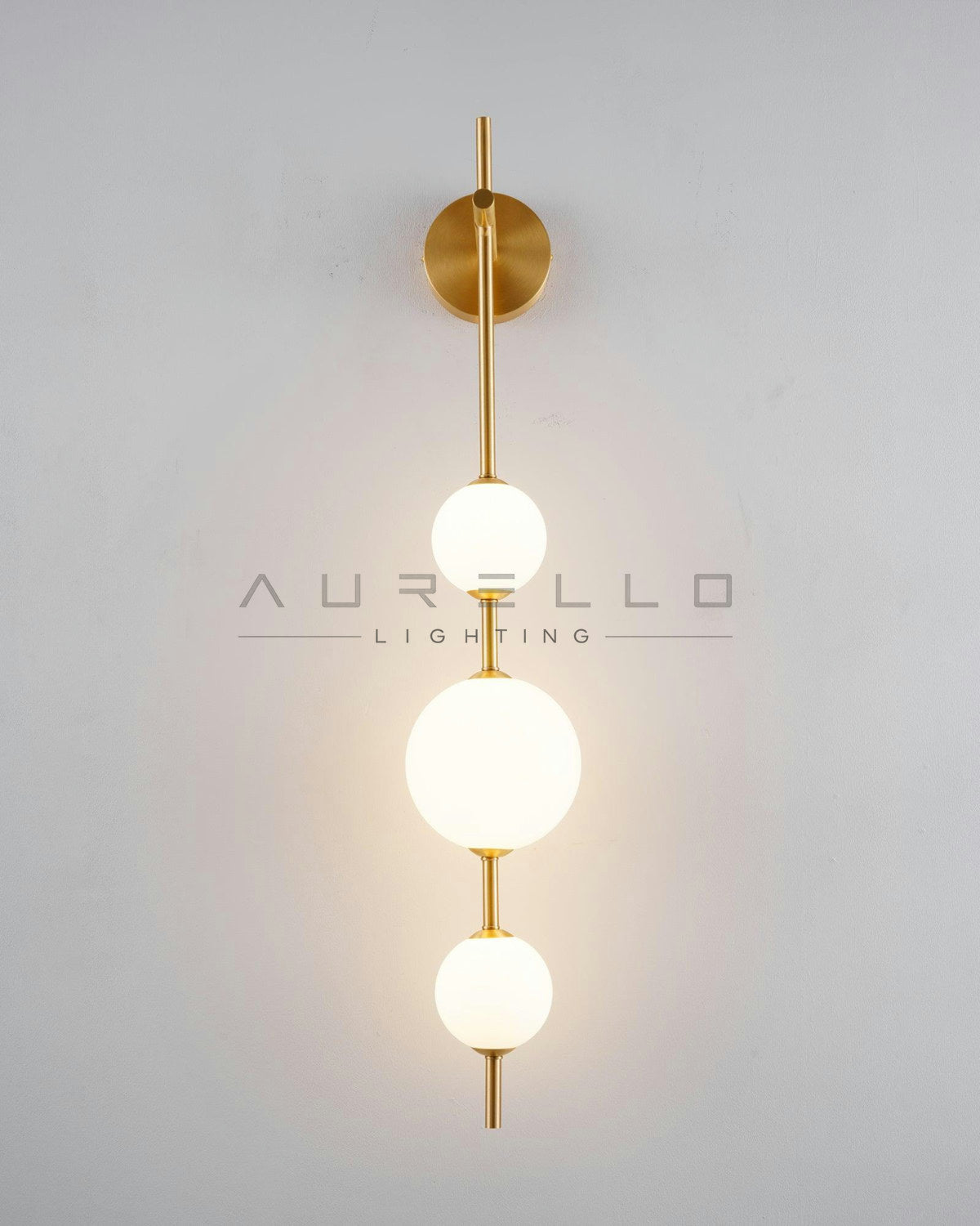 Vertical Globe Wall Lamp